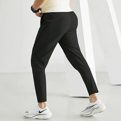Zadmen Comfort Fit - Flexible sports pants for men.